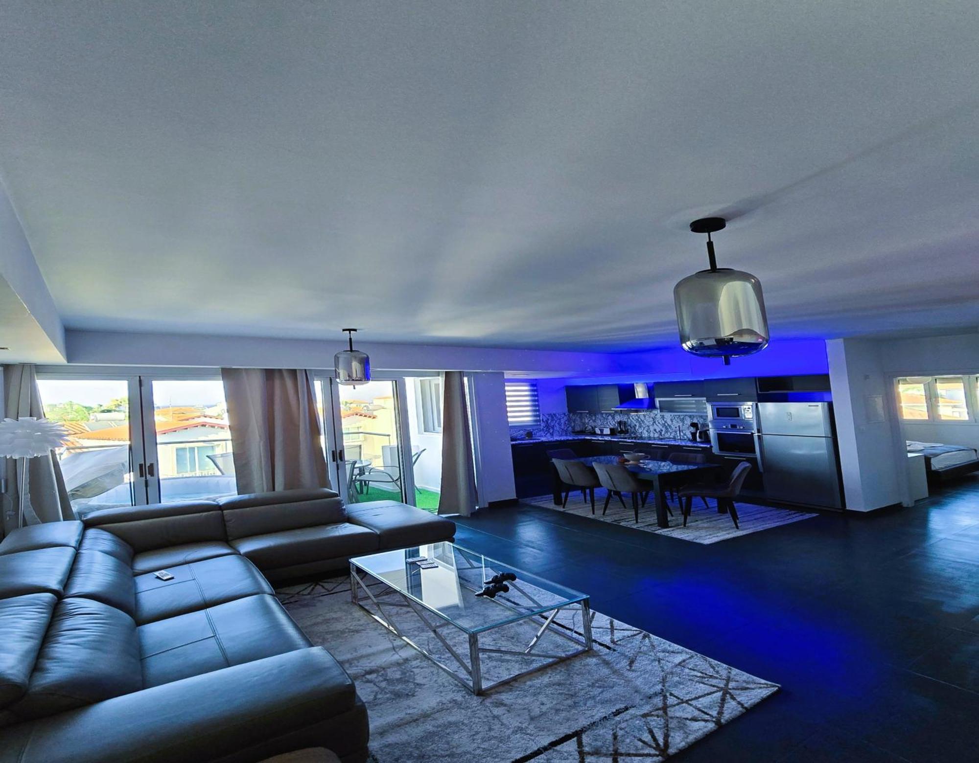 Golden Bay Deluxe Holiday Apartment Protarász Kültér fotó